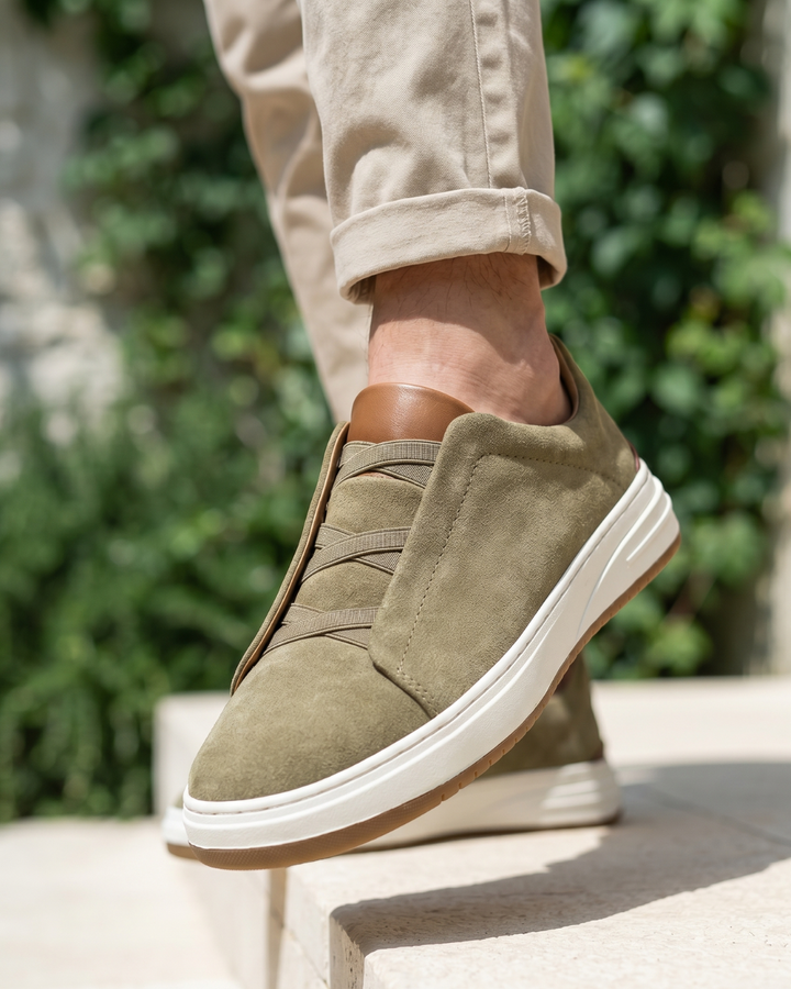 Corsair - Suede Sneaker