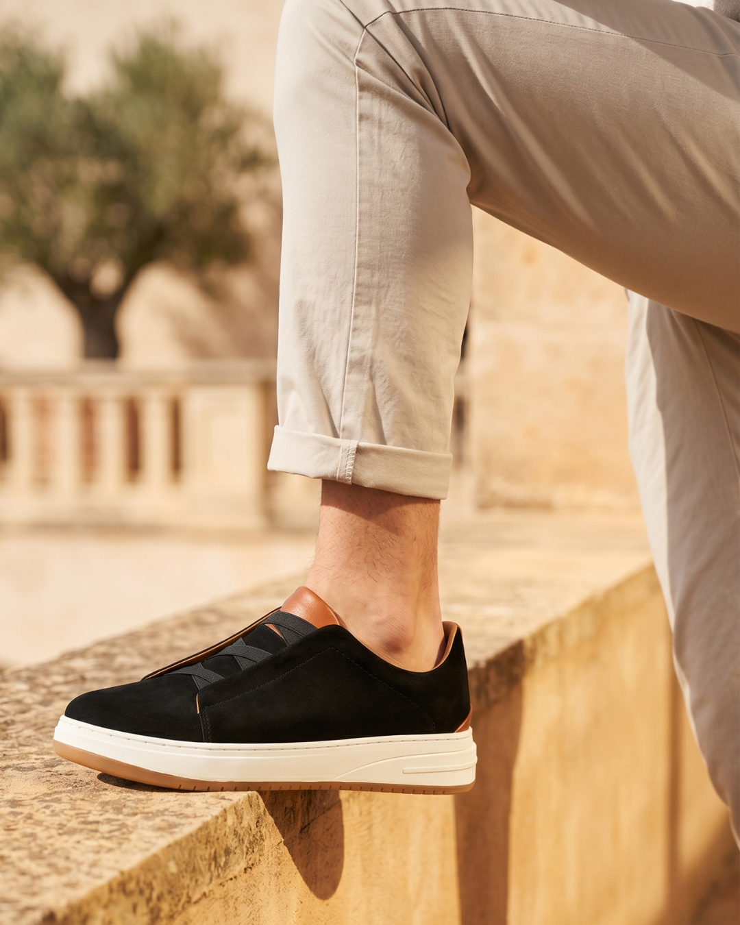 Corsair - Suede Sneaker
